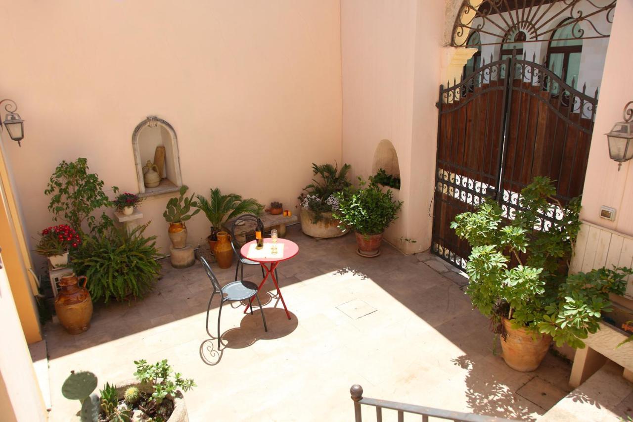 Antica Dimora - Ospitalita E Tradizione Hotel นาร์โด ภายนอก รูปภาพ