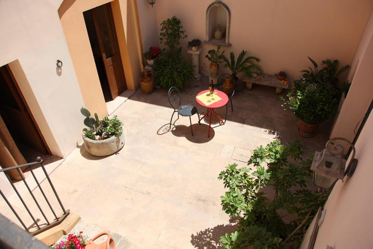 Antica Dimora - Ospitalita E Tradizione Hotel นาร์โด ภายนอก รูปภาพ